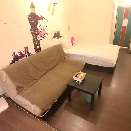 Happines Trip Inn Đài Trung Ngoại thất bức ảnh