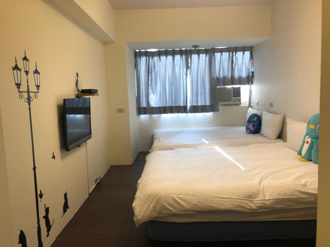 Happines Trip Inn Đài Trung Ngoại thất bức ảnh