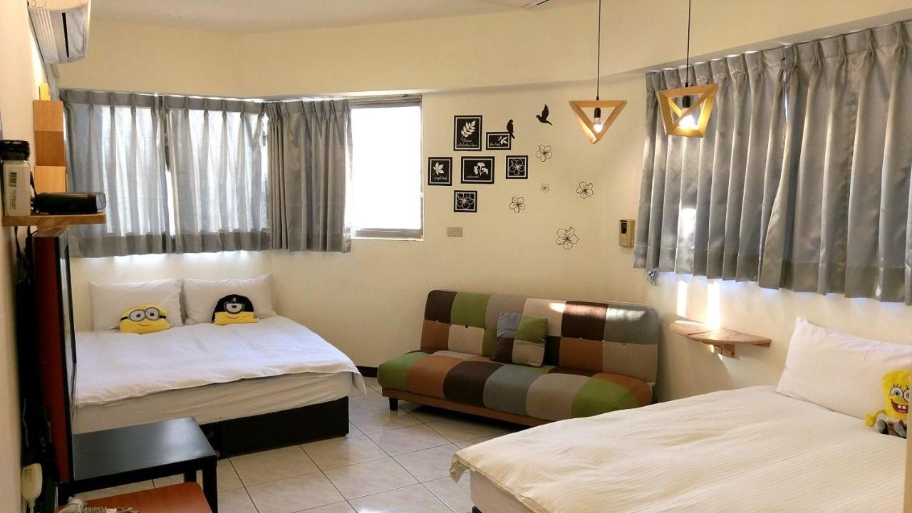 Happines Trip Inn Đài Trung Ngoại thất bức ảnh