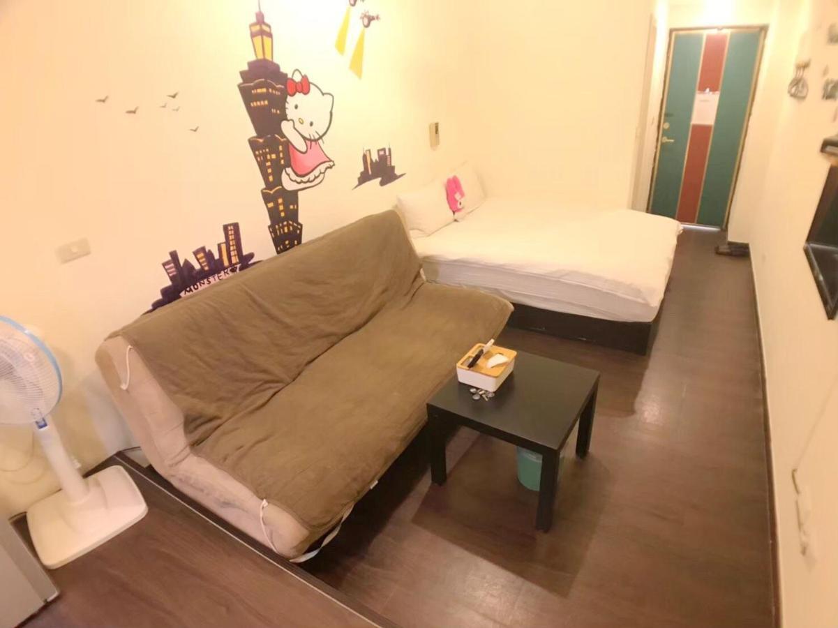 Happines Trip Inn Đài Trung Ngoại thất bức ảnh